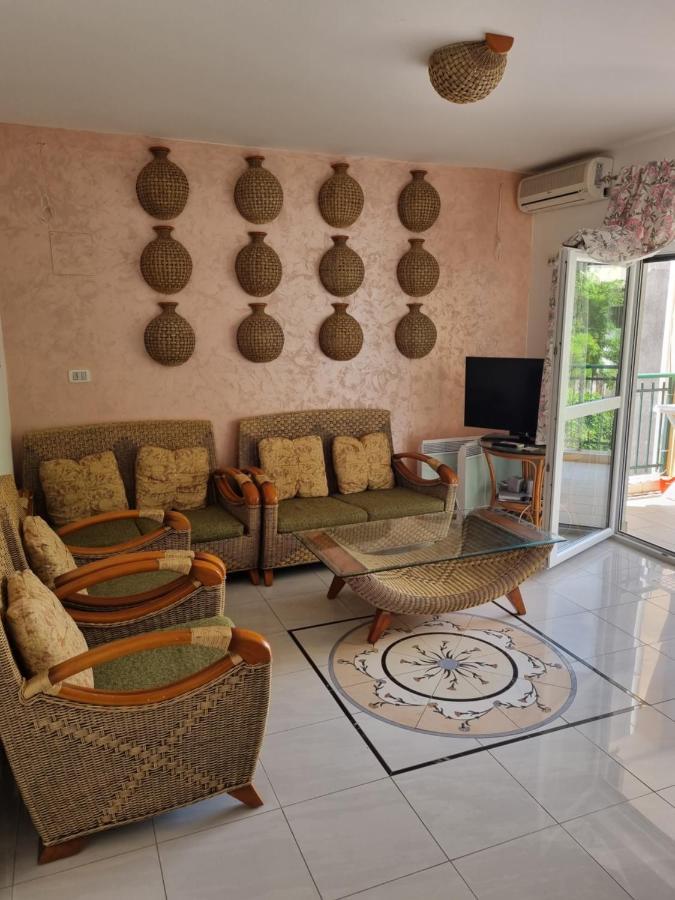 Apartments Rales Sveti Stefan Exterior foto
